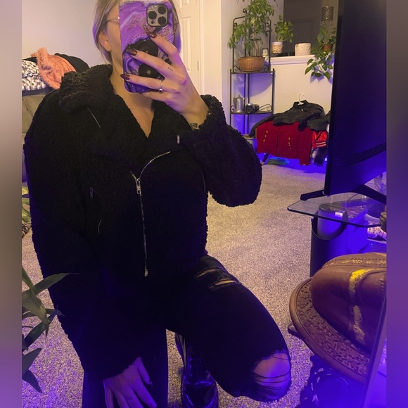 Shein Cropped Teddy Coat - Picture 3 of 5